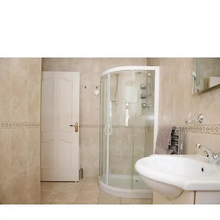 Kayden House -1 * Killarney